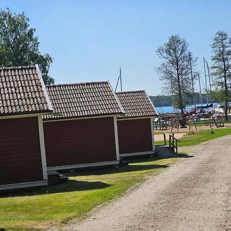 Kanalkrogen Stugor Sjötorp Екстериор снимка